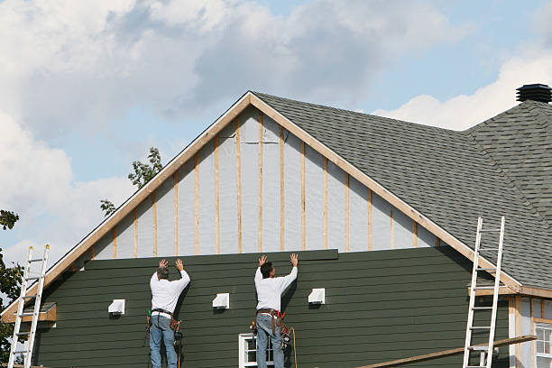 Professional Siding technician working in Newport, TN